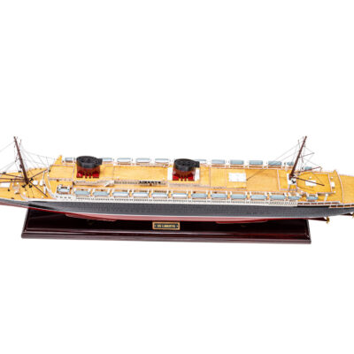 Maquette du Paquebot Liberté · Qualité Exceptionnelle Déjà Montée · Mistral Maquettes