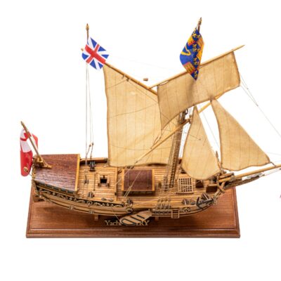 Maquette de Bateau Le Yacht Mary - Déjà Montée - Mistral Maquettes