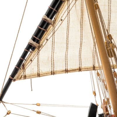 Maquette de Bateau Le Yacht Mary - Déjà Montée - Mistral Maquettes