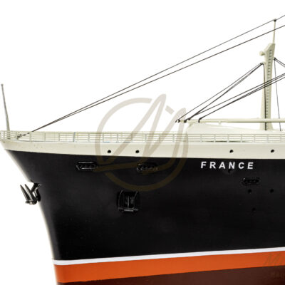 Maquette du France - Célèbre Paquebot Français - Maquette de Bateau en Série Limitée - Mistral Maquettes