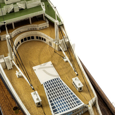 Maquette du France - Célèbre Paquebot Français - Maquette de Bateau en Série Limitée - Mistral Maquettes