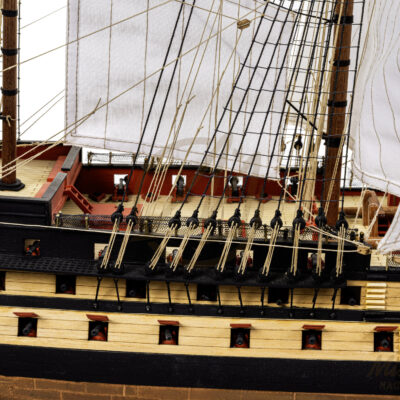 Maquette du Bucentaure - Vaisseau-Amiral Français au cours de la Bataille de Trafalgar 1805 - Maquette en bois Montée, Prête à Exposer - Qualité Musée