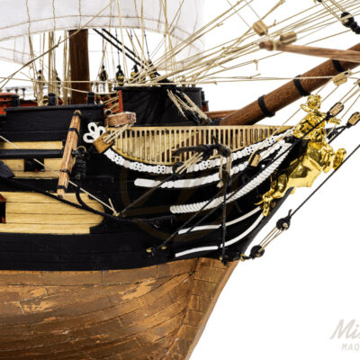 Maquette du Bucentaure - Vaisseau-Amiral Français au cours de la Bataille de Trafalgar 1805 - Maquette en bois Montée, Prête à Exposer - Qualité Musée