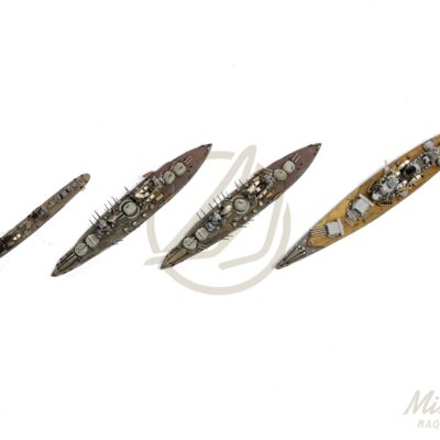 Maquettes de navires militaires français en bois haut de gamme déjà montées vue d’ensemble