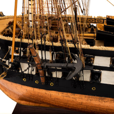 Maquette de La Belle Poule · Frégate de 60 Canons · Maquette d'Antiquité entièrement restaurée. - Mistral Maquettes