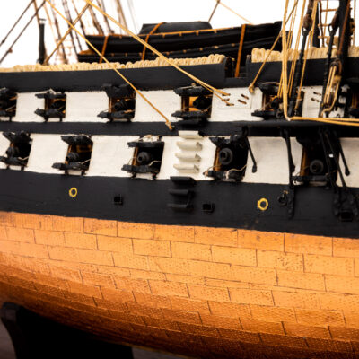 Maquette de La Belle Poule · Frégate de 60 Canons · Maquette d'Antiquité entièrement restaurée. - Mistral Maquettes