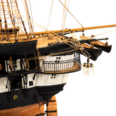 Maquette de La Belle Poule · Frégate de 60 Canons · Maquette d'Antiquité entièrement restaurée. - Mistral Maquettes