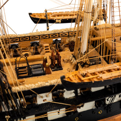 Maquette de La Belle Poule · Frégate de 60 Canons · Maquette d'Antiquité entièrement restaurée. - Mistral Maquettes
