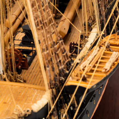 Maquette de La Belle Poule · Frégate de 60 Canons · Maquette d'Antiquité entièrement restaurée. - Mistral Maquettes