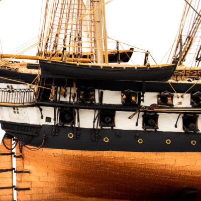 Maquette de La Belle Poule · Frégate de 60 Canons · Maquette d'Antiquité entièrement restaurée. - Mistral Maquettes