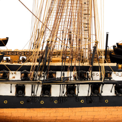 Maquette de La Belle Poule · Frégate de 60 Canons · Maquette d'Antiquité entièrement restaurée. - Mistral Maquettes