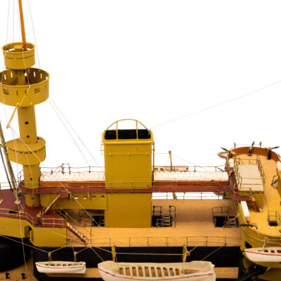 Maquette du Cuirassé Hoche · Exemplaire unique d'Antiquité - Mistral Maquettes