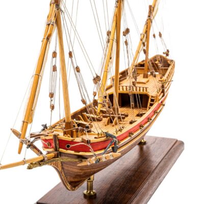 Maquette De Bateau Du Chebec Latin - Déjà Montée - Pièce Unique - Mistral Maquettes De Bateau Du Chebec Latin - Déjà Montée - Pièce Unique - Mistral Maquettes
