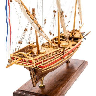 Maquette De Bateau Du Chebec Latin - Déjà Montée - Pièce Unique - Mistral Maquettes De Bateau Du Chebec Latin - Déjà Montée - Pièce Unique - Mistral Maquettes