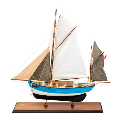 Maquette Marie-Jeanne - Bateau en Bois - Monté - Maquette Haut de Gamme par Mistral Maquettes