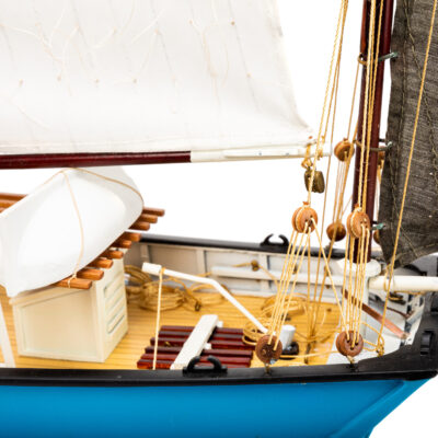 Maquette Marie-Jeanne - Bateau en Bois - Monté - Maquette Haut de Gamme par Mistral Maquettes