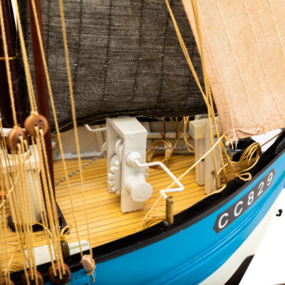 Maquette Marie-Jeanne - Bateau en Bois - Monté - Maquette Haut de Gamme par Mistral Maquettes