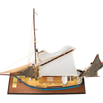 Maquette Marie-Jeanne - Bateau en Bois - Monté - Maquette Haut de Gamme par Mistral Maquettes
