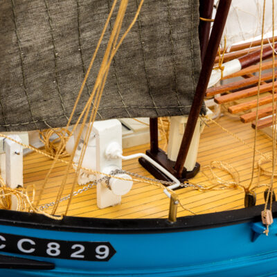 Maquette Marie-Jeanne - Bateau en Bois - Monté - Maquette Haut de Gamme par Mistral Maquettes