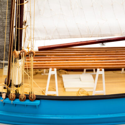 Maquette Marie-Jeanne - Bateau en Bois - Monté - Maquette Haut de Gamme par Mistral Maquettes
