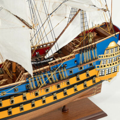 Maquette d'exposition entièrement montée – Mistral Maquettes - Le Royal Louis - 94 cm - vue bâbord arrière