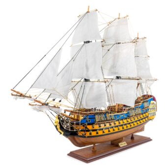Maquette d'exposition entièrement montée –Mistral Maquettes - Le Royal Louis - 94 cm - vue globale bâbord avant