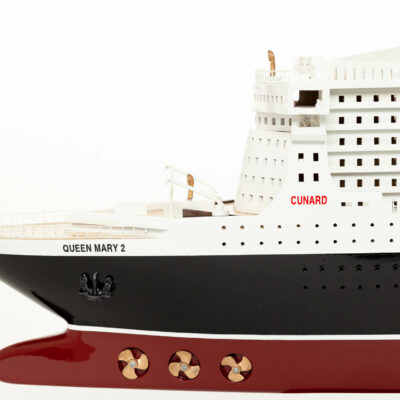 Maquette d'exposition entièrement montée – Mistral Maquettes - Queen Marie II - 100 cm - vue bâbord avant