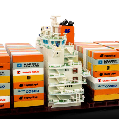 Maquette du Porte-Conteneur Colombo Express · Armé par Hapag-Lloyd · Maquette haut de gamme en bois déjà montée · Maquette de bateau décorative d'exposition · Mistral Maquettes