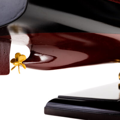 Maquette du Porte-Conteneur Colombo Express · Armé par Hapag-Lloyd · Maquette haut de gamme en bois déjà montée · Maquette de bateau décorative d'exposition · Mistral Maquettes