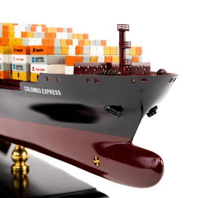 Maquette du Porte-Conteneur Colombo Express · Armé par Hapag-Lloyd · Maquette haut de gamme en bois déjà montée · Maquette de bateau décorative d'exposition · Mistral Maquettes