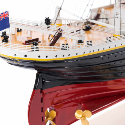 Maquette d'exposition entièrement montée – Mistral Maquettes - paquebot Titanic (101 cm), vue macro poupe