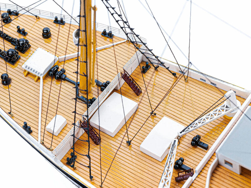 Maquette Réplique Du Titanic En Résine – 210 X 60 X 26 Mm – Sous Licence Des Musées D'Irlande Du Nord, Coffret Cadeau
