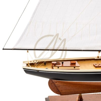 Le Bluneose - Maquette de Bateau Déjà Montée - Maquette de Bateau Haut de Gamme - Mistral Maquettes