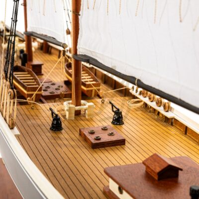 Le Bluneose - Maquette de Bateau Déjà Montée - Maquette de Bateau Haut de Gamme - Mistral Maquettes