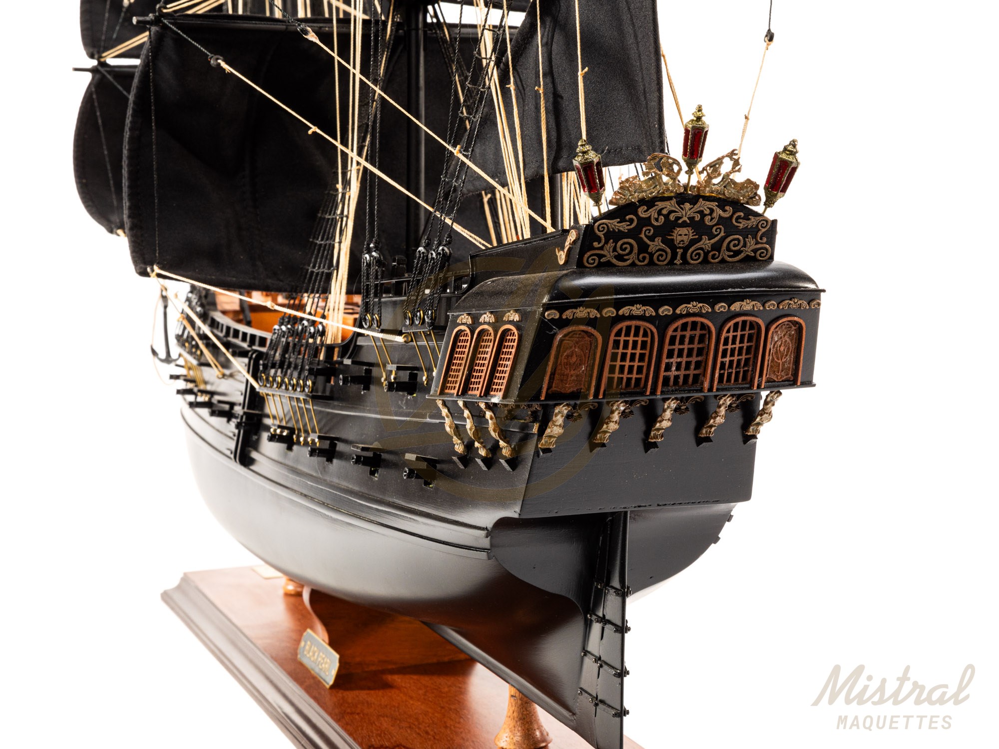 Maquette du Black Pearl · Bateau Pirate en Bois · Déjà Monté