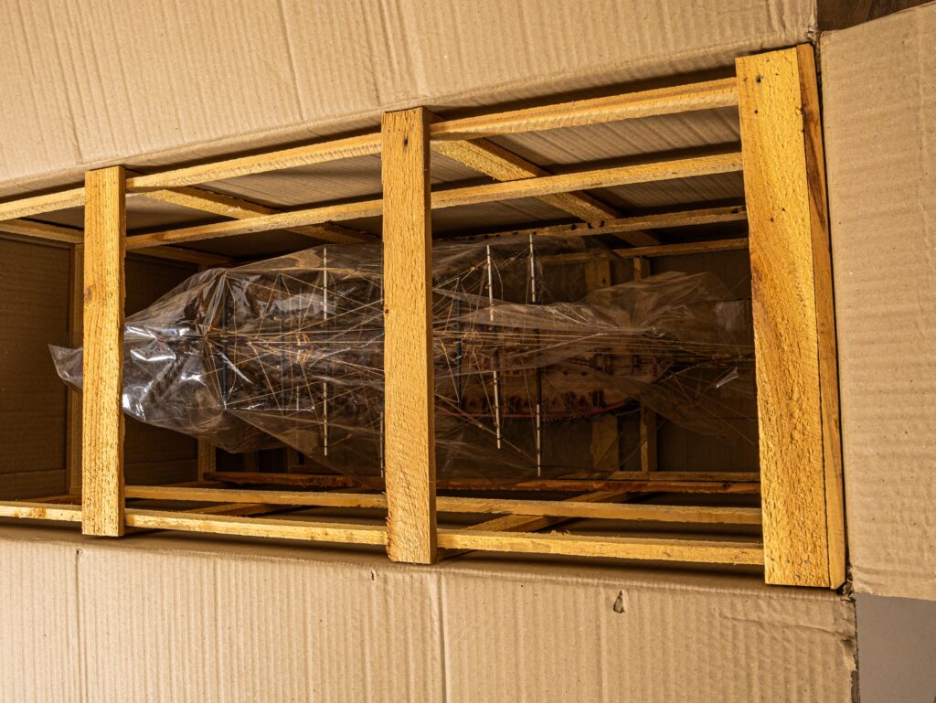 Colis Mistral Maquettes - Emballage soigné & résistant.