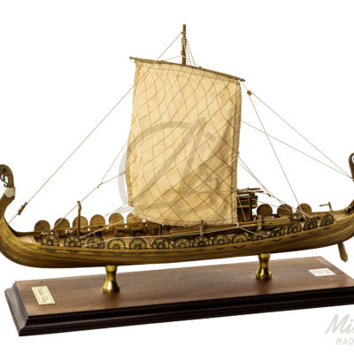Maquette d'un Drakkar Viking - Montée - Mistral Maquettes