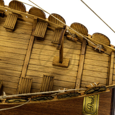 Maquette d'un Drakkar Viking - Montée - Mistral Maquettes