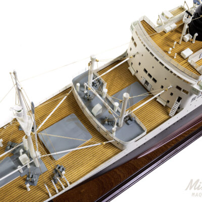 Maquette du Ferdinand de Lesseps - Paquebot en Bois - Prêt à Exposer - Série Limitée - Détail du Pont