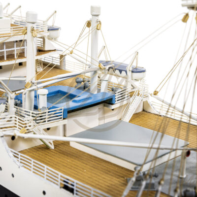 Maquette du Ferdinand de Lesseps - Paquebot en Bois - Prêt à Exposer - Série Limitée - Détail du Pont