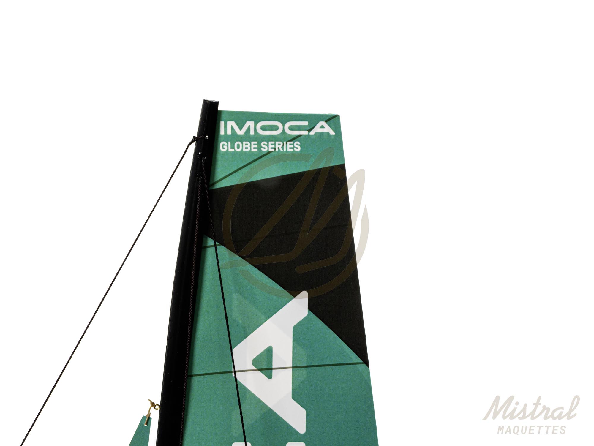 imoca Maquette de l'IMOCA 60 du Vendée Globe. Con!ue en Impression 3D. Prête à exposer. Vue des voiles