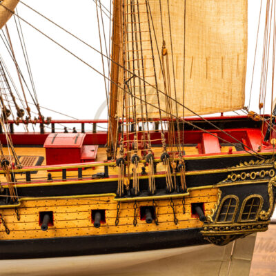 La Flore - 1756 - Maquette de Bateau de Collection - Déjà Montée - Exemplaire Unique Haut de Gamme - Mistral Maquettes