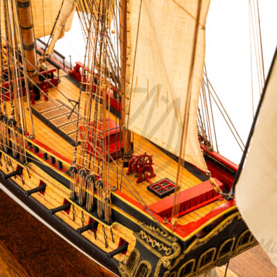 La Flore - 1756 - Maquette de Bateau de Collection - Déjà Montée - Exemplaire Unique Haut de Gamme - Mistral Maquettes