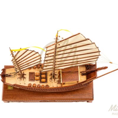 Maquette de la Jonque Chinoise - Maquette de Bateau en Bois Déjà Montée - Mistral Maquettes
