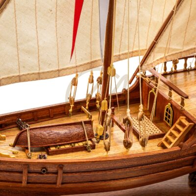 Maquette de la Santa Maria - Pinta - Nina de Christophe Colomb - Maquette de Bateau ancien en Bois - Haut de Gamme - Montée - Mistral Maquettes