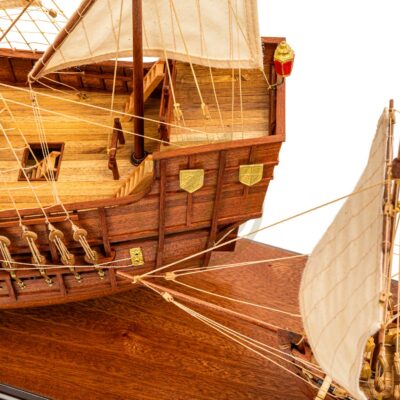 Maquette de la Santa Maria - Pinta - Nina de Christophe Colomb - Maquette de Bateau ancien en Bois - Haut de Gamme - Montée - Mistral Maquettes