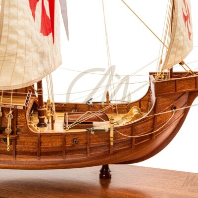 Maquette de la Santa Maria - Pinta - Nina de Christophe Colomb - Maquette de Bateau ancien en Bois - Haut de Gamme - Montée - Mistral Maquettes