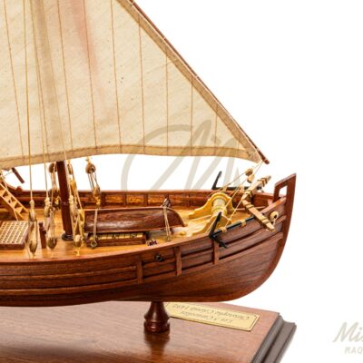 Maquette de la Santa Maria - Pinta - Nina de Christophe Colomb - Maquette de Bateau ancien en Bois - Haut de Gamme - Montée - Mistral Maquettes