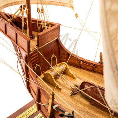 Maquette de la Santa Maria de Christophe Colomb - Maquette de Bateau ancien en Bois - Haut de Gamme - Montée - Mistral Maquettes