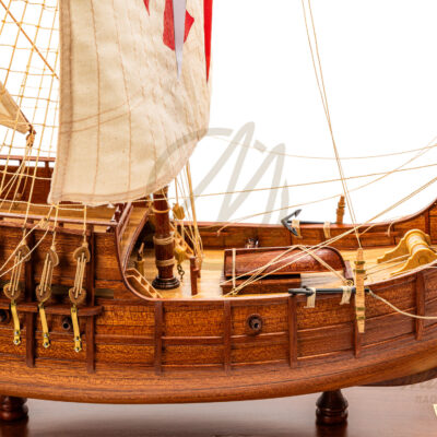 Maquette de la Santa Maria de Christophe Colomb - Maquette de Bateau ancien en Bois - Haut de Gamme - Montée - Mistral Maquettes